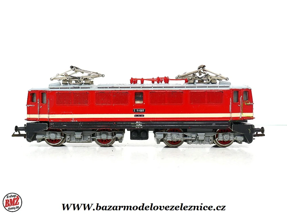 BTTB - Elektrická lokomotiva E 11 022 DR - TT