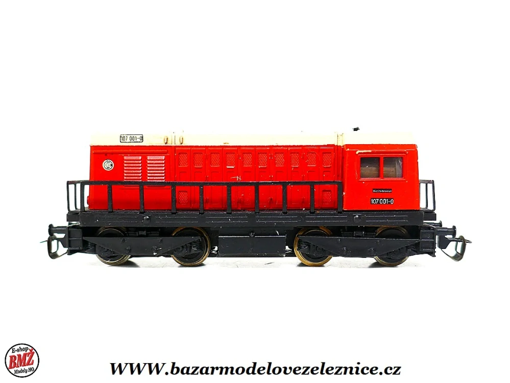 BTTB - Dieselová lokomotiva BR 107 001 DR - TT