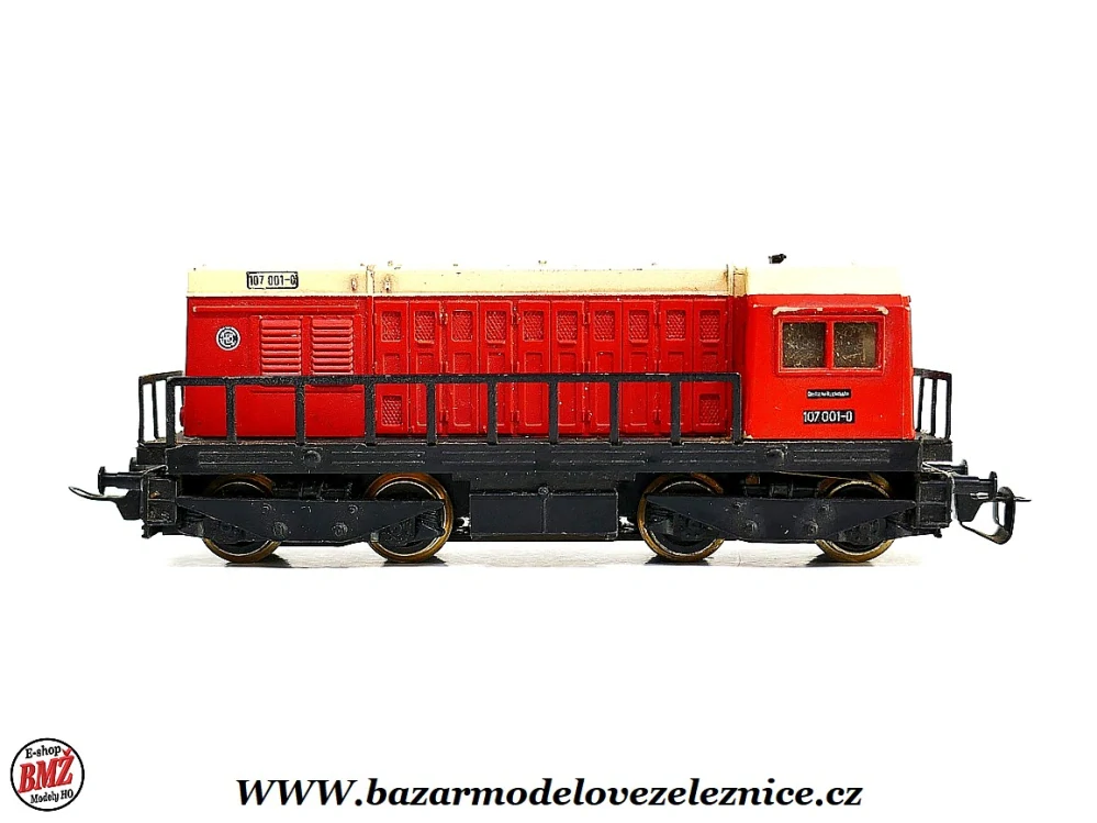 BTTB - Dieselová lokomotiva BR 107 001 DR - TT