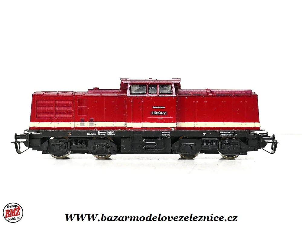 BTTB - Dieselová lokomotiva BR 110 104 DR - TT