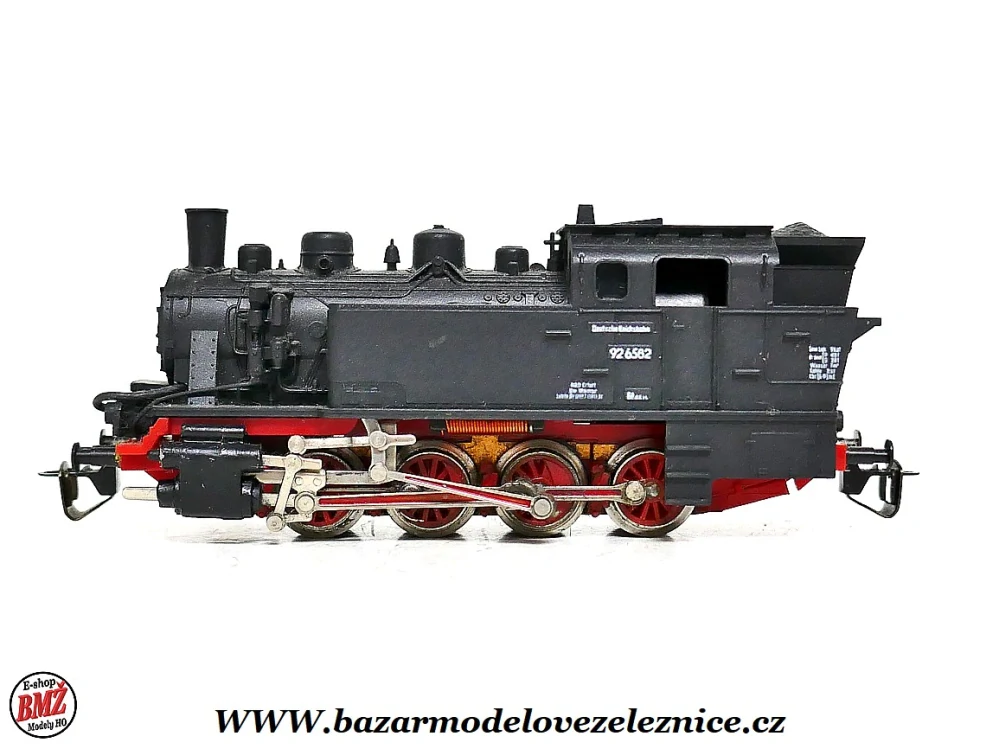 BTTB - Set BR 92 DR + 3 os. vozy - TT