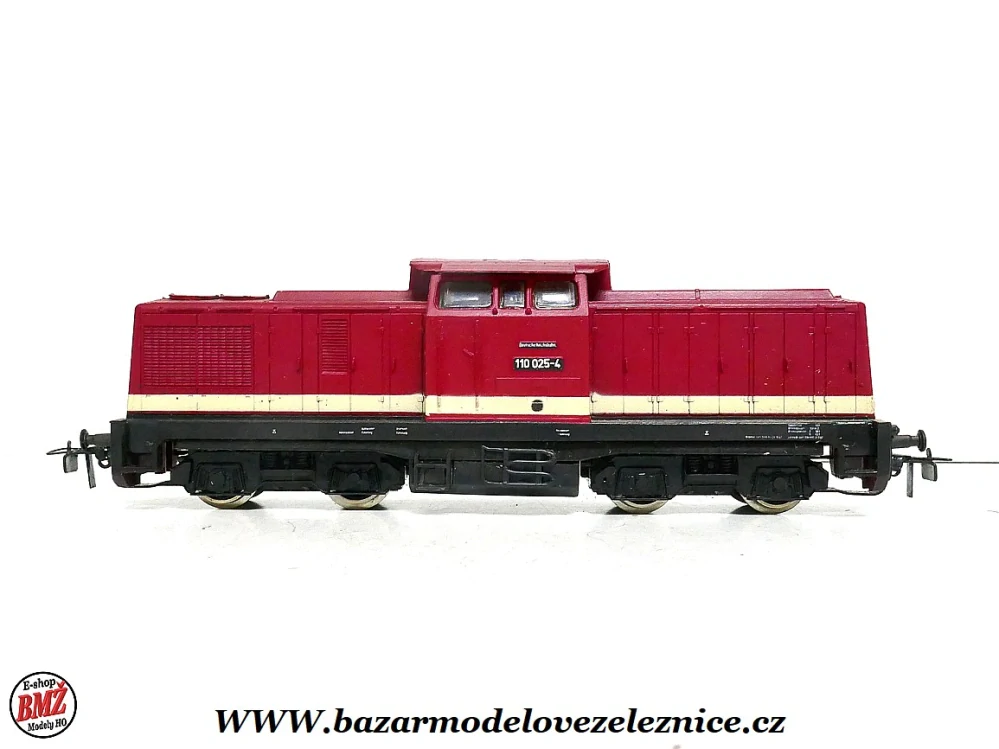 PIKO DDR - DC  - Dieselová lokomotiva BR 110 025  DR - HO