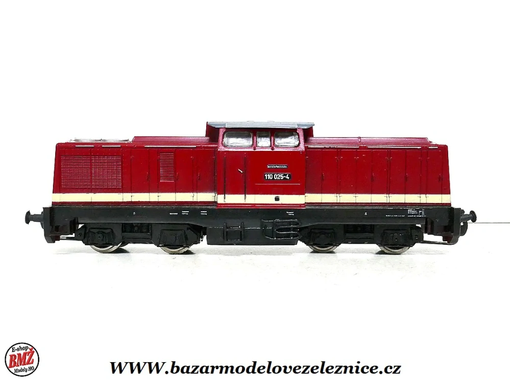 PIKO DDR - DC - Dieselová lokomotiva BR 110 025 DR - HO