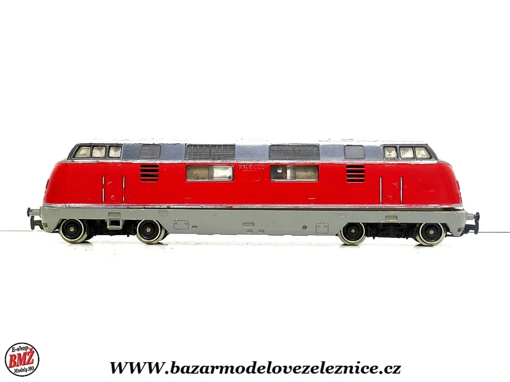 Oprava/ND - Piko DDR - Dieselová lokomotiva 6717 - HO