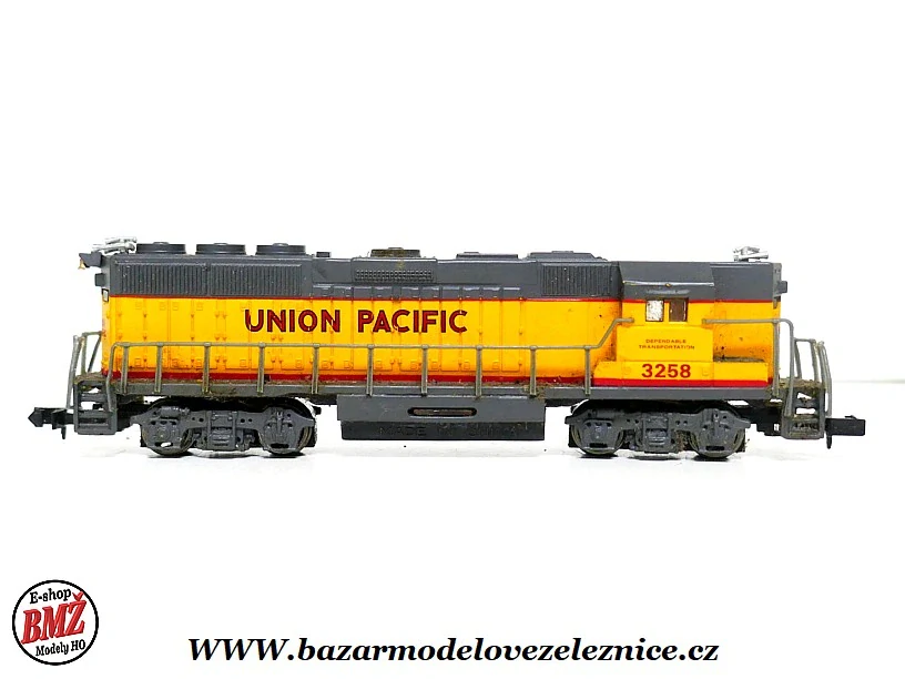 Walthers - DC - Dieselová Lokomotiva union Pacific - N