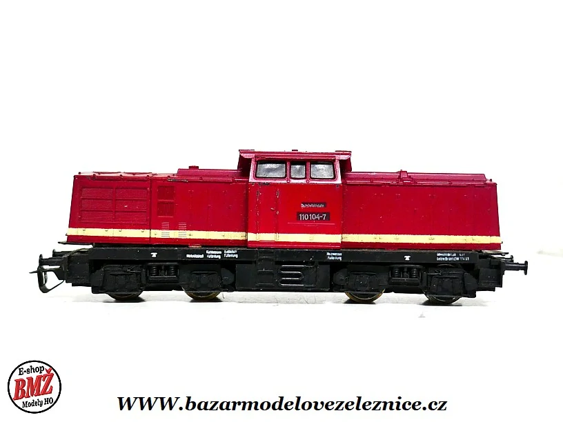BTTB - Dieselová lokomotiva BR 110 104 DR - TT
