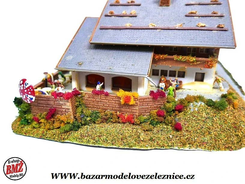 Faller - Horský hotel s restaurací + figurky - N