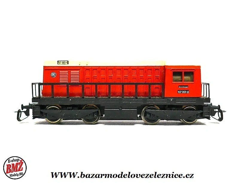 BTTB - Dieselová lokomotiva BR 107 001 DR- TT