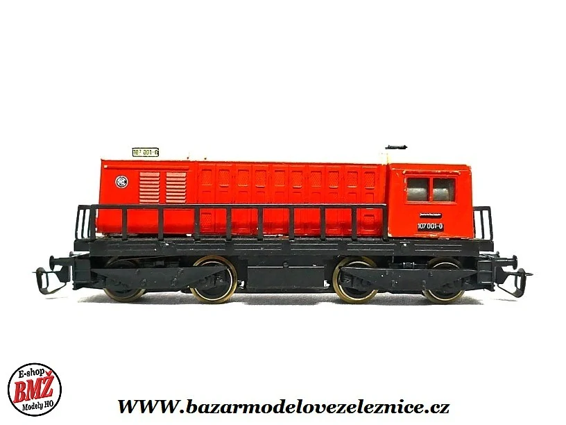 BTTB - Dieselová lokomotiva BR 107 001 DR- TT