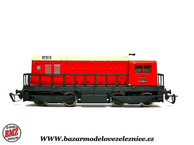 BTTB - Dieselová lokomotiva BR 107 001 DR - TT