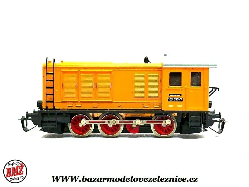 BTTB - Dieselová lokomotiva BR 103 033 DR - TT