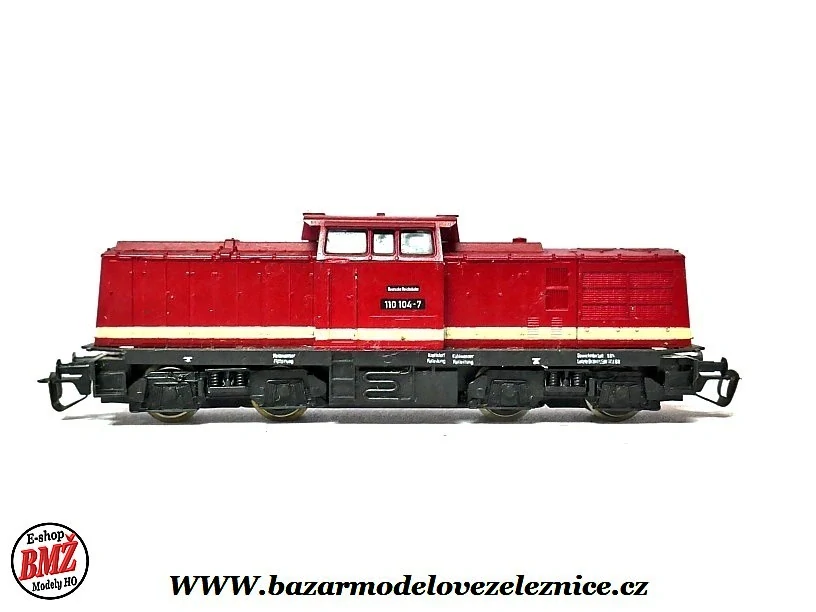 BTTB - Dieselová lokomotiva BR 110 104 DR - TT