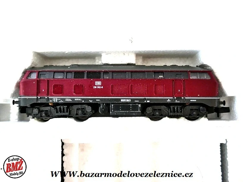 Fleischmann - DCC - Set s Dieselovou lokomotivou BR 218 DB + 3 vozy N