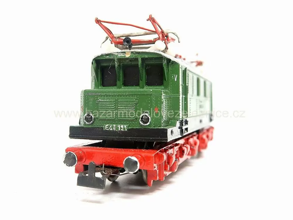 Piko DDR - DC - Elektrická lokomotiva E 44 131 DR - HO