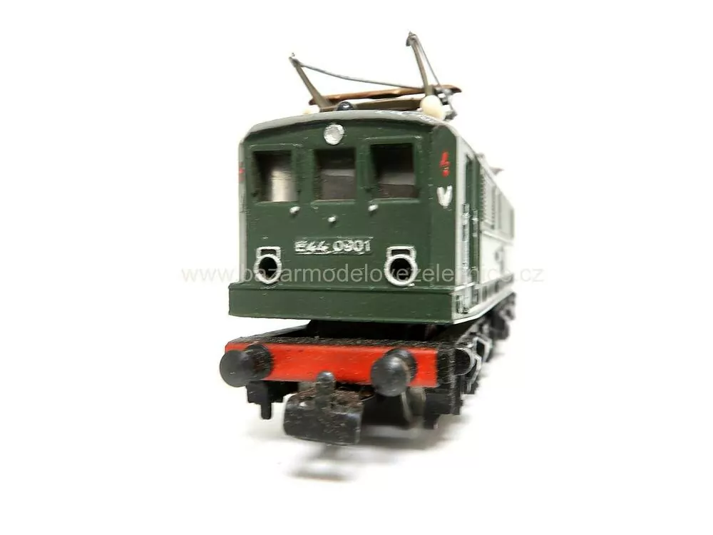 Piko DDR - DC - Elektrická lokomotiva E 44 0901 DR - HO