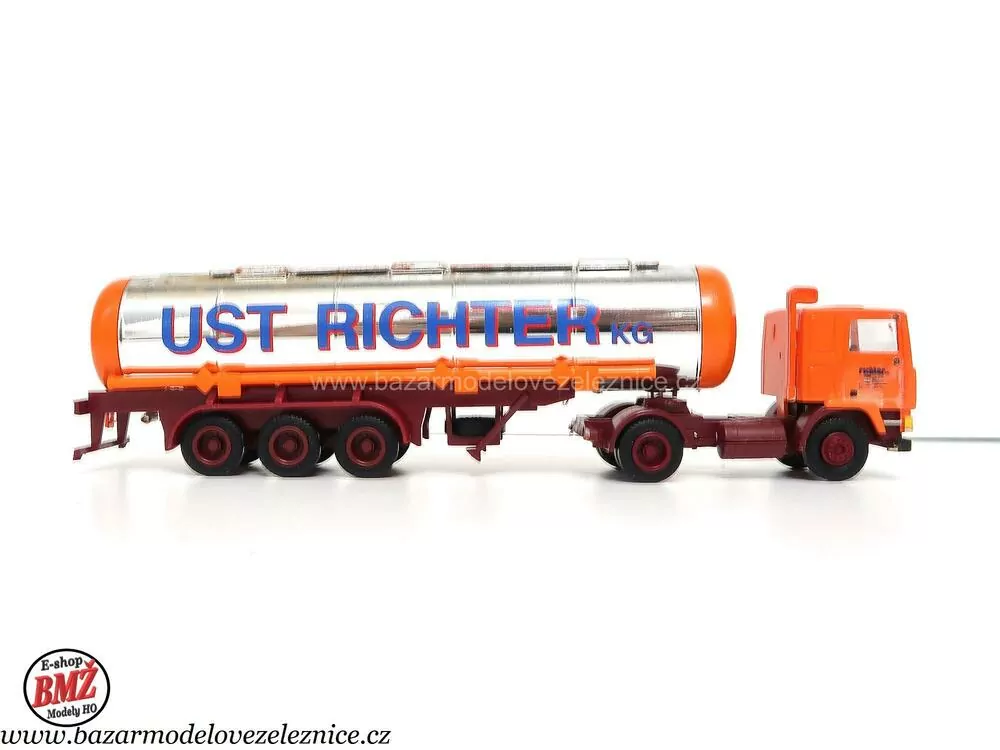 Herpa - Volvo cisterna - HO