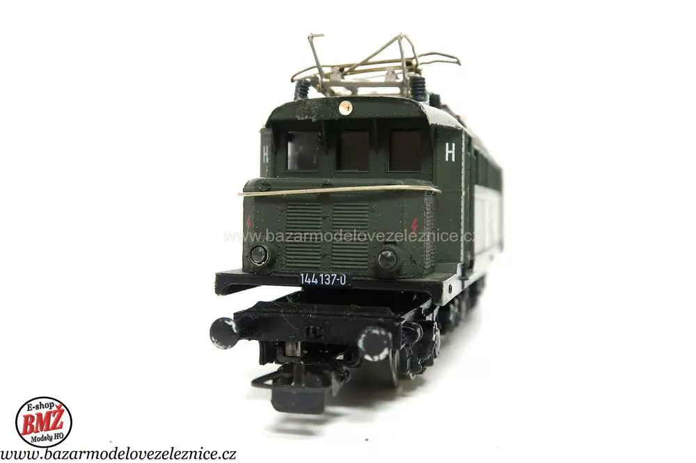 Piko DDR - DC - Elektrická lokomotiva E 44 137 DR - HO
