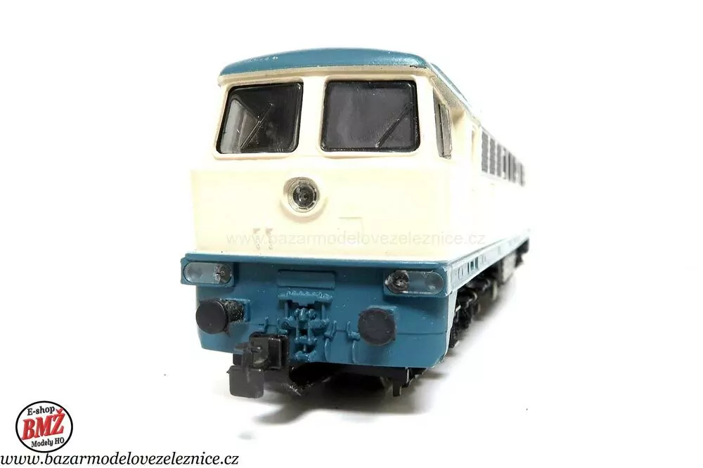 Piko DDR - Dieselová lokomotiva BR 130 005 DR - HO
