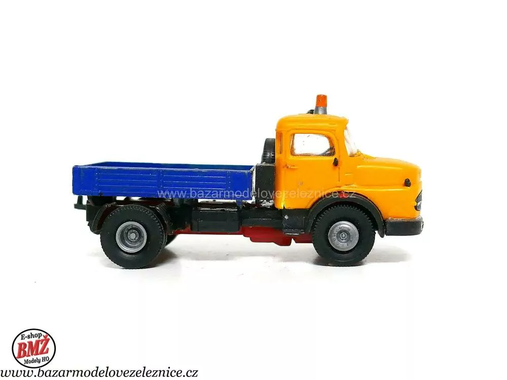 ? - Mercedes valník - HO