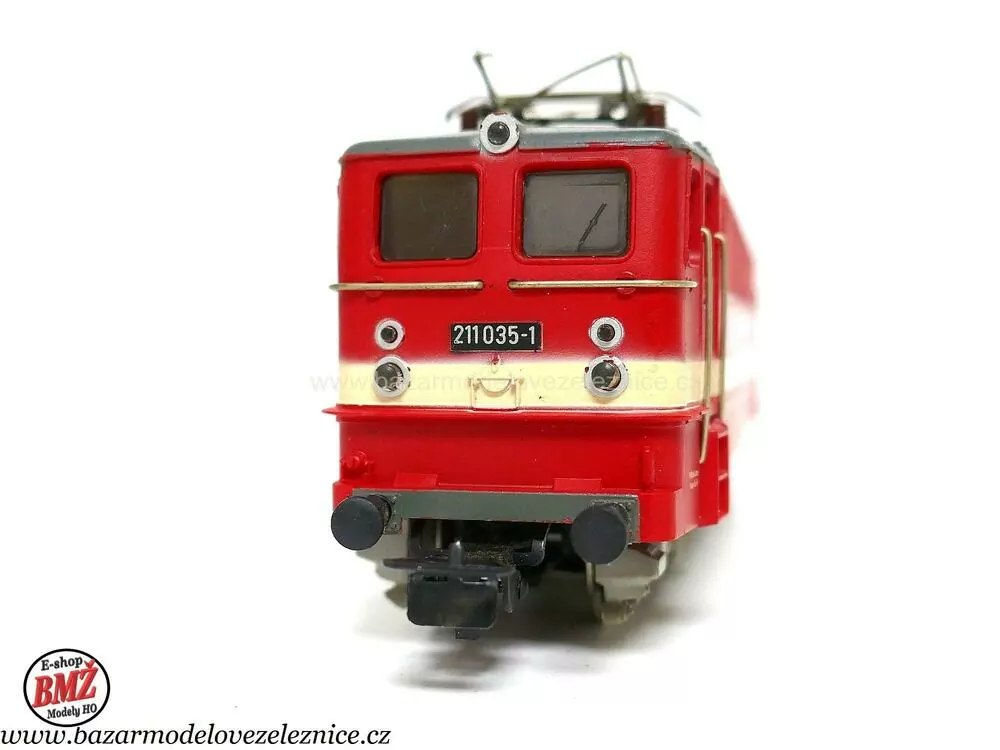 Piko DDR - DC - Elektrická lokomotiva E 211 035 DR - HO