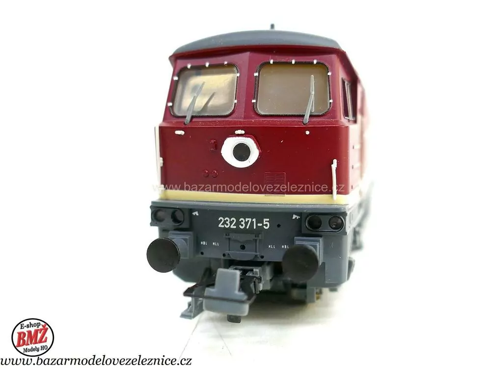 Brawa - DC - Dieselová lokomotiva BR 232 371 DR - HO