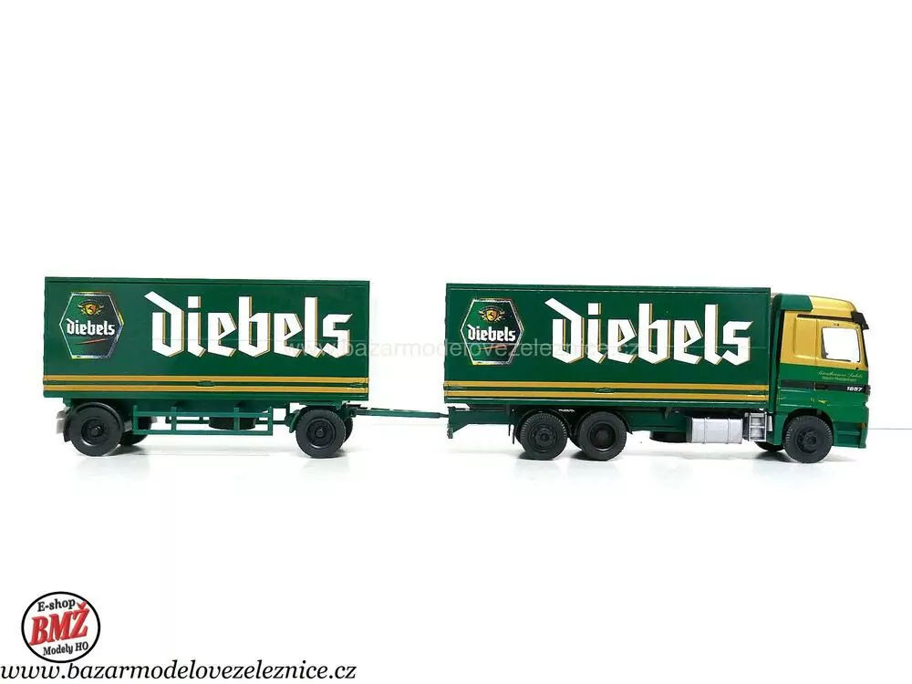 Albedo - Mercedes s přívěsem - HO