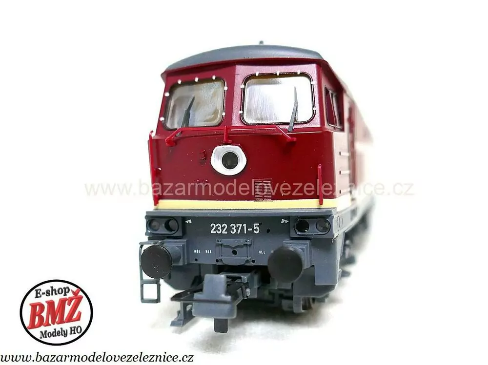 Brawa - DC - Dieselová lokomotiva BR 232 371 DR - HO