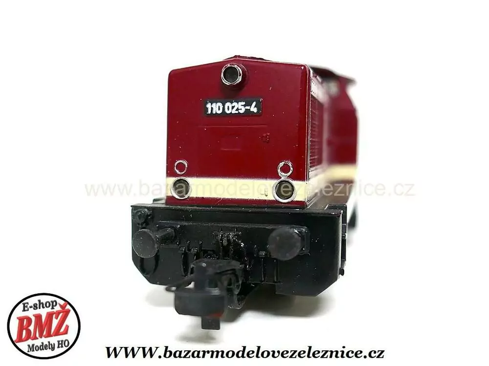 PIKO DDR - DC  - Dieselová lokomotiva BR 110 025  DR - HO
