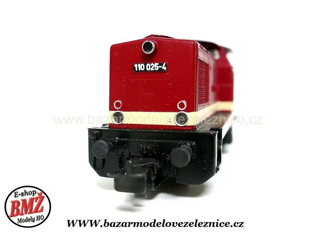 PIKO DDR - DC - Dieselová lokomotiva BR 110 025 DR - HO