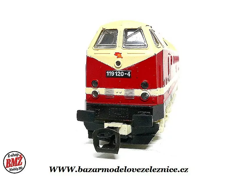 BTTB - Dieselová lokomotiva BR 119 120 DR - TT