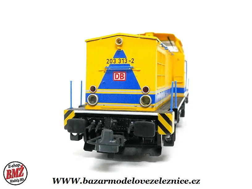 Roco - DSS - Dieselová lokomotiva BR 111 027 DR - HO