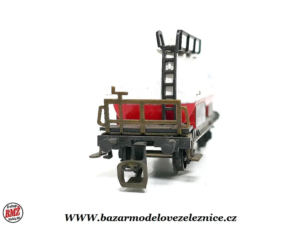 BTTB - Cisternový vůz Mobil SJ - TT