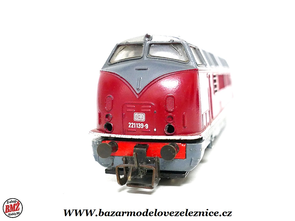 BTTB - Dieselová lokomotiva V 221 139 DB- TT