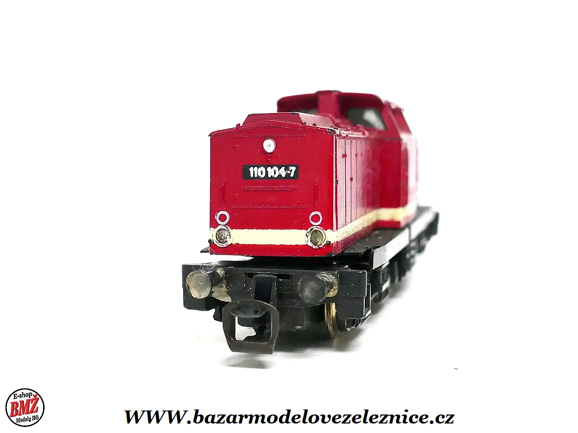 BTTB - Dieselová lokomotiva BR 110 104 DR - TT