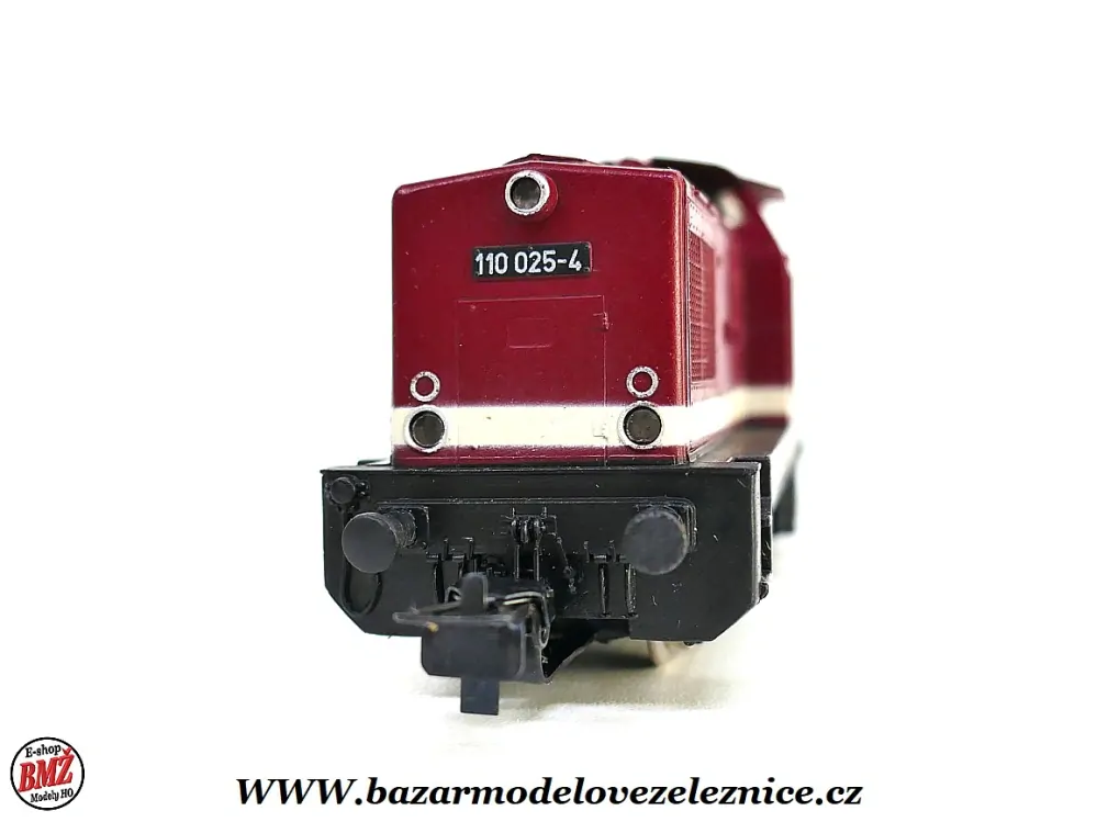 PIKO DDR - DC - Dieselová lokomotiva BR 110 025 DR - HO