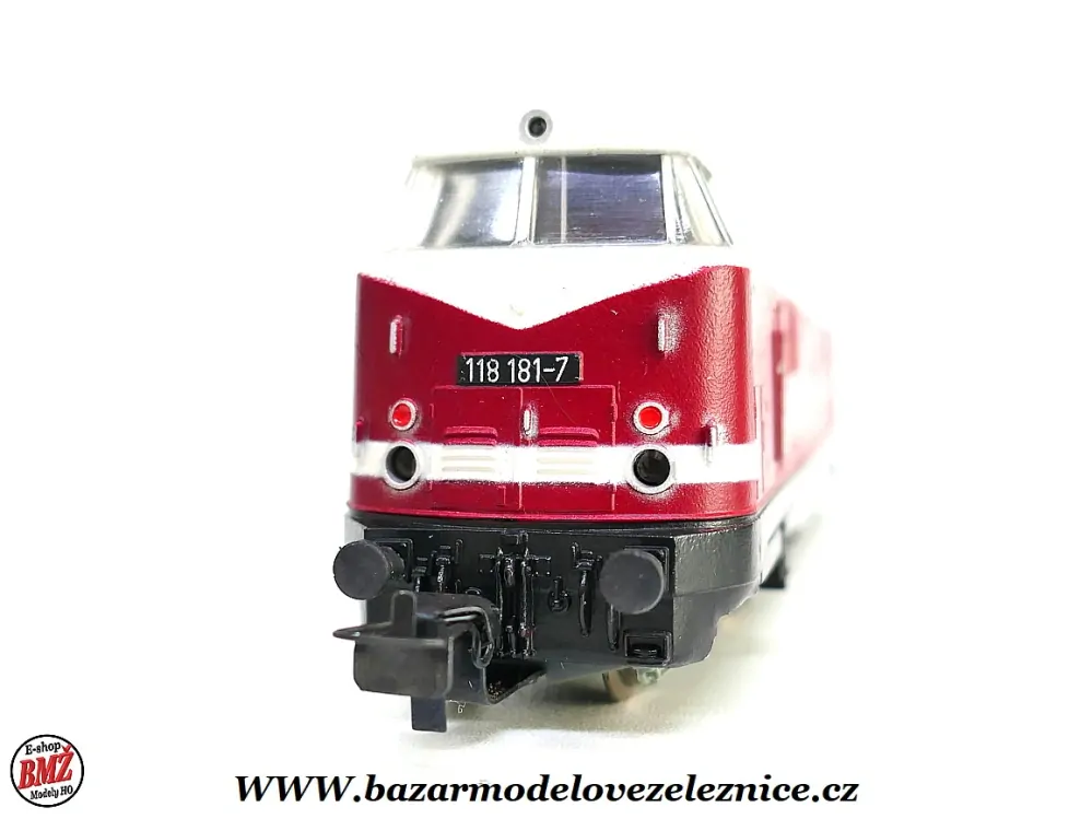 PIKO DDR - DC  - Dieselová lokomotiva BR 118 181  DR - HO