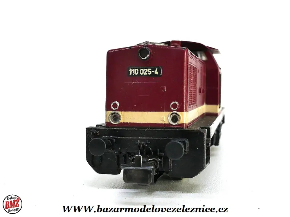 PIKO DDR - DC  - Dieselová lokomotiva BR 110 025  DR - HO