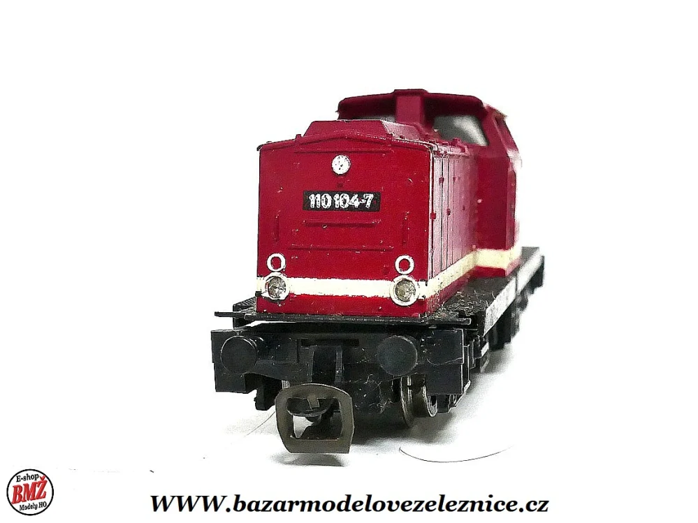 BTTB - Dieselová lokomotiva BR 110 104 DR - TT