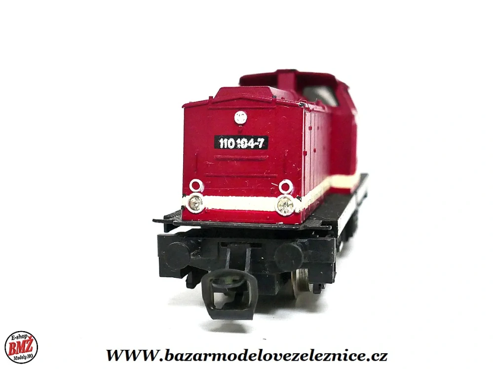 BTTB - Dieselová lokomotiva BR 110 104 DR - TT