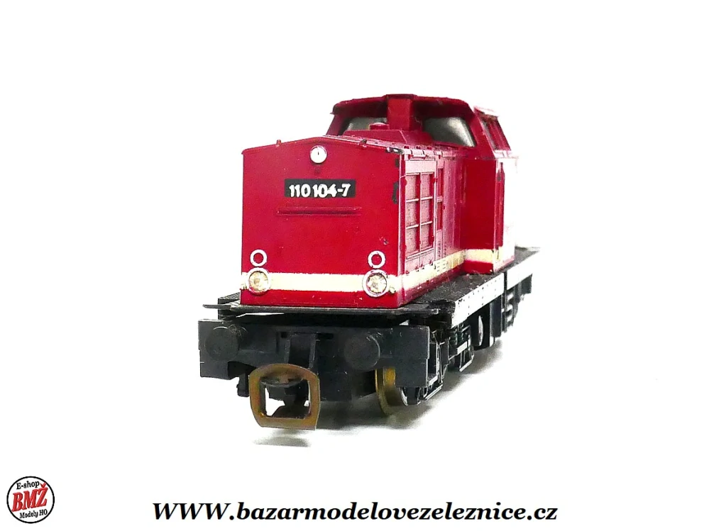 BTTB - Dieselová lokomotiva BR 110 104 DR - TT