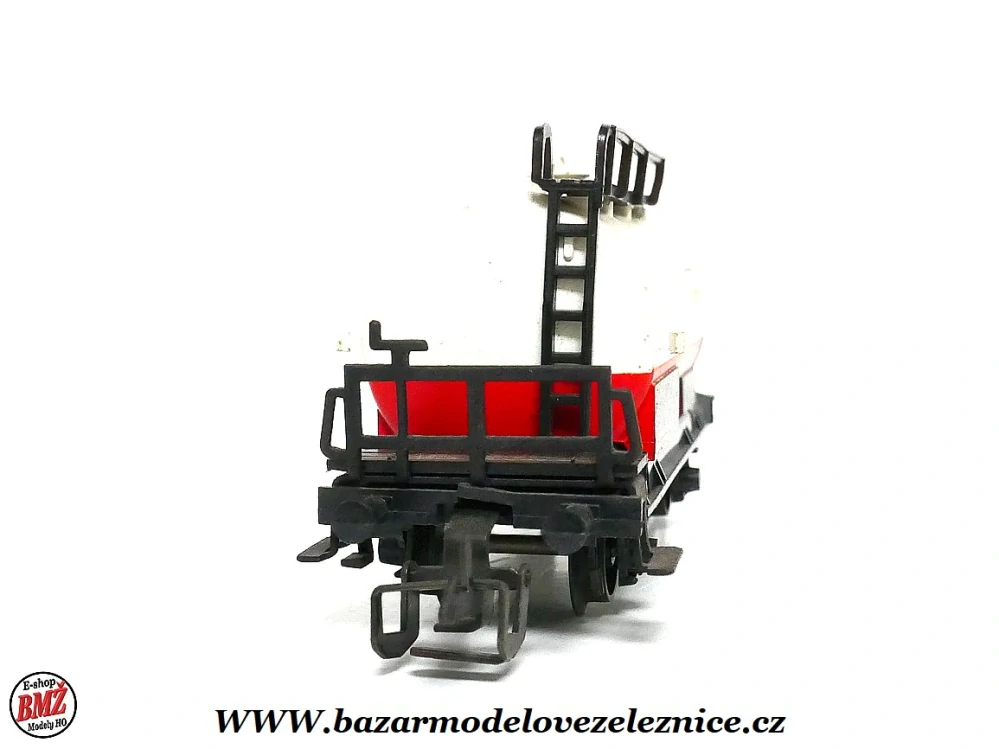 BTTB - Cisternový vůz Mobil SJ - TT