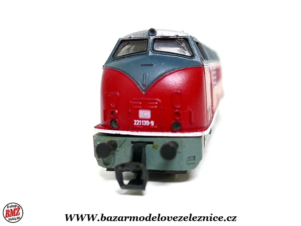 BTTB - Dieselová lokomotiva BR 221 139 DB - TT