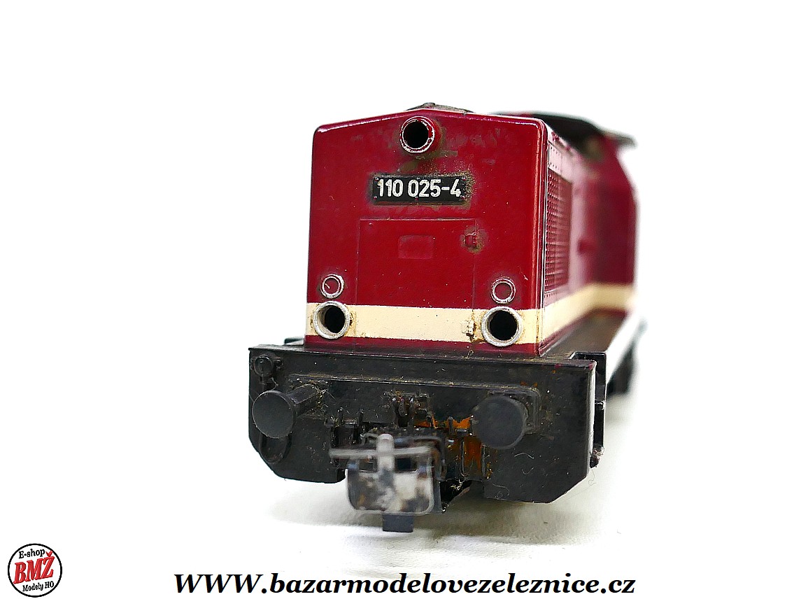PIKO DDR - DC - Dieselová lokomotiva BR 110 025 DR - HO