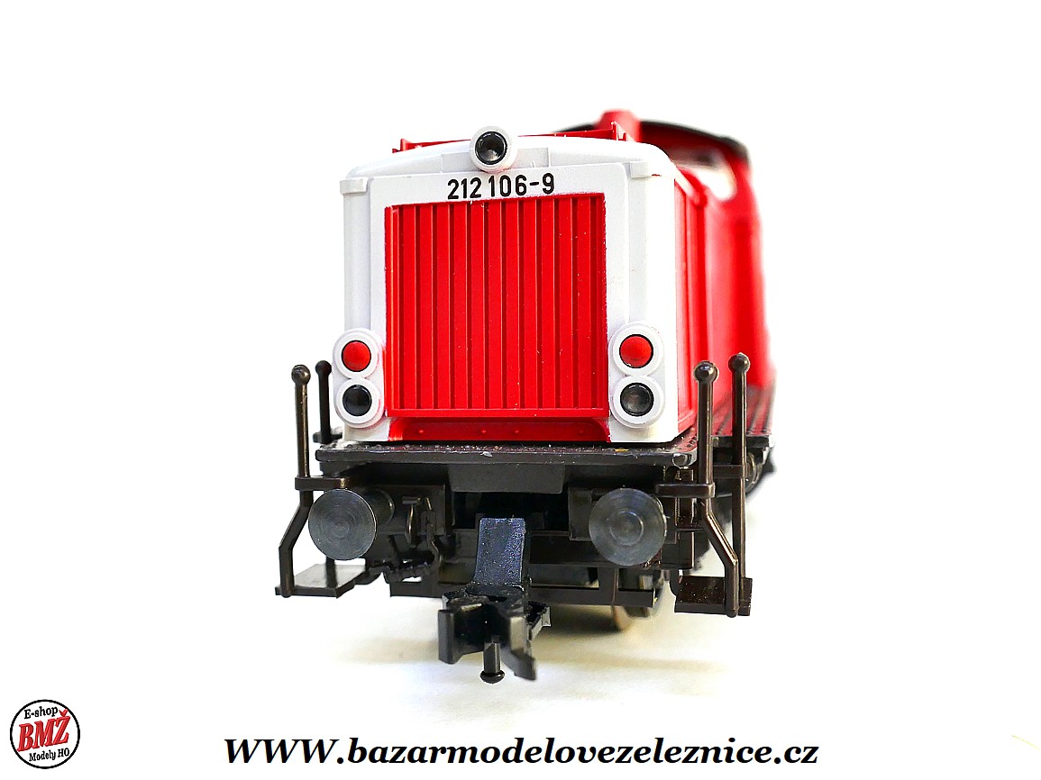 FLEISCHMANN - DC - Dieselová lokomotiva BR 212 106 DB - HO