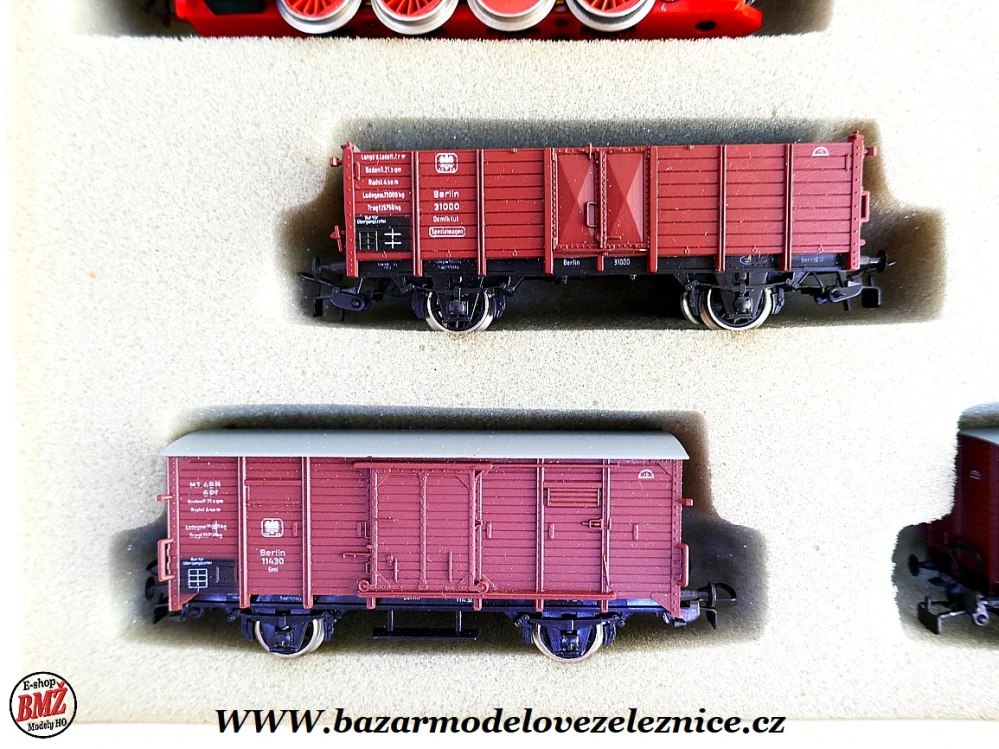 Piko DDR - DC - Set s BR 55 K.P.E.V. + 3 nákl. vozy - HO