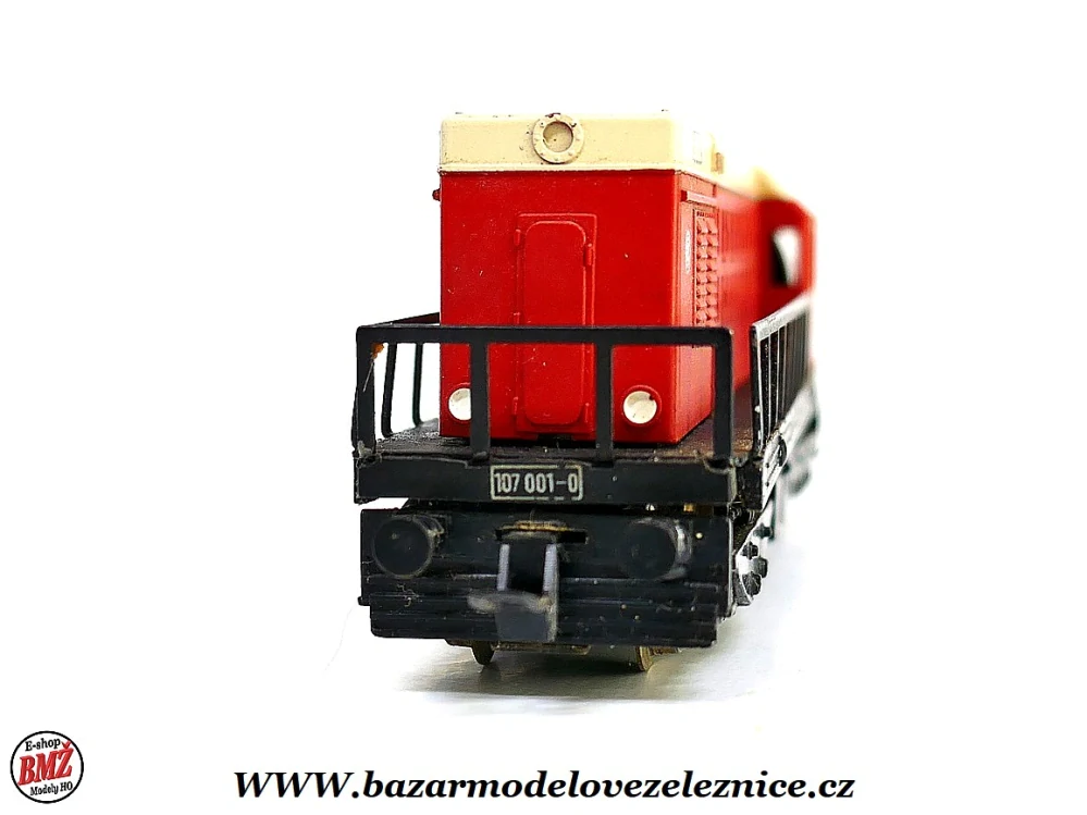 BTTB - Dieselová lokomotiva BR 107 001 DR - TT