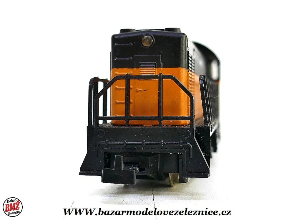 ? - DC - Dieselová lokomotiva Milwaukee 807 - HO