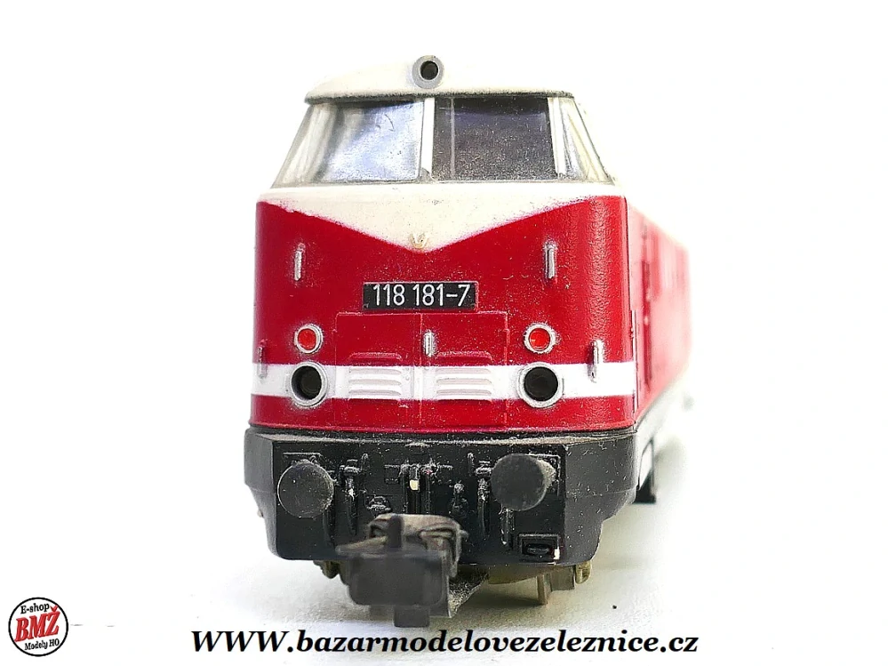 PIKO DDR - DC  - Dieselová lokomotiva BR 118 181  DR - HO
