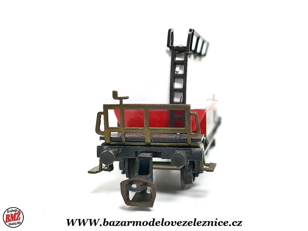 BTTB - Cisternový vůz Mobil SJ - TT