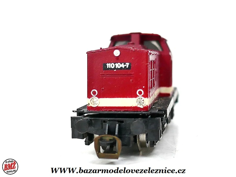 BTTB - Dieselová lokomotiva BR 110 104 DR - TT